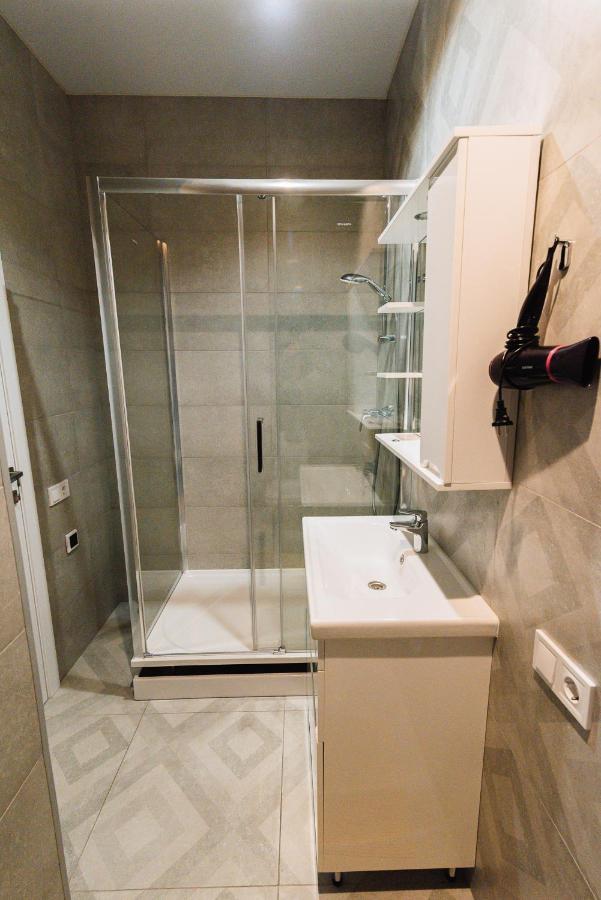 Royal Tower Luxurious Smart Residence Kiev Buitenkant foto